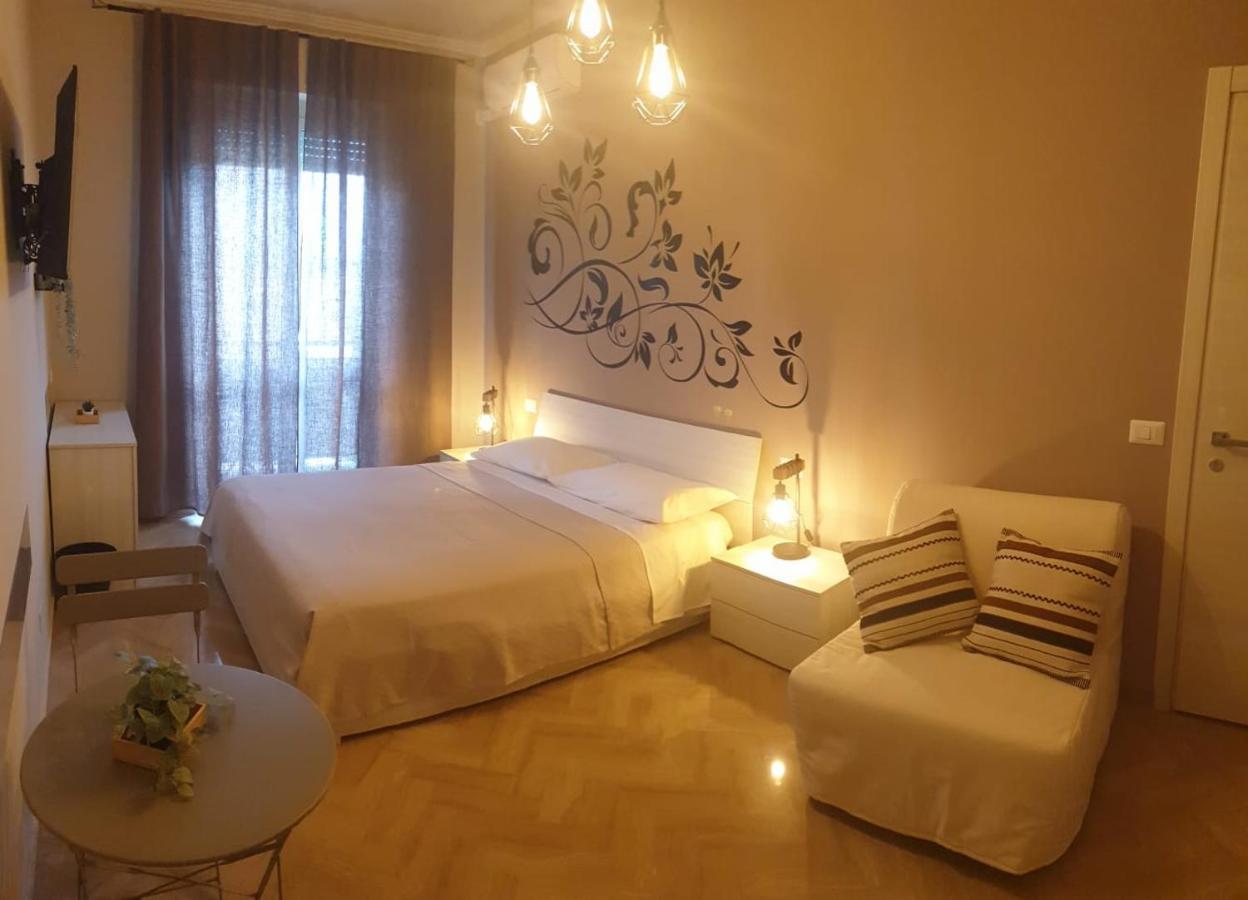 B&B Dei Cardinali แตร์นี ภายนอก รูปภาพ